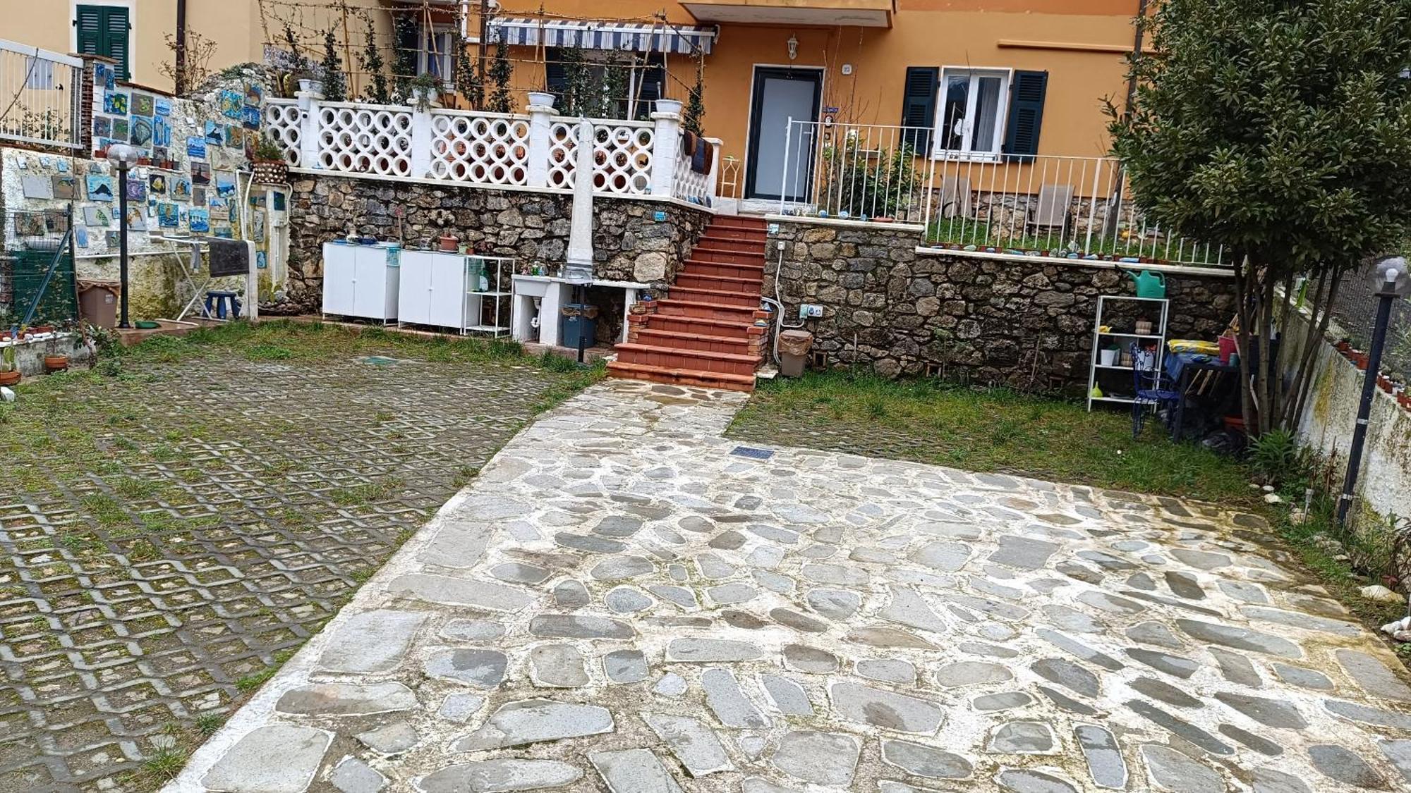 La Graziosa Dorata Lerici San Lorenzo Villa Indipendente 2 Persone Parcheggio Gratuito Extérieur photo